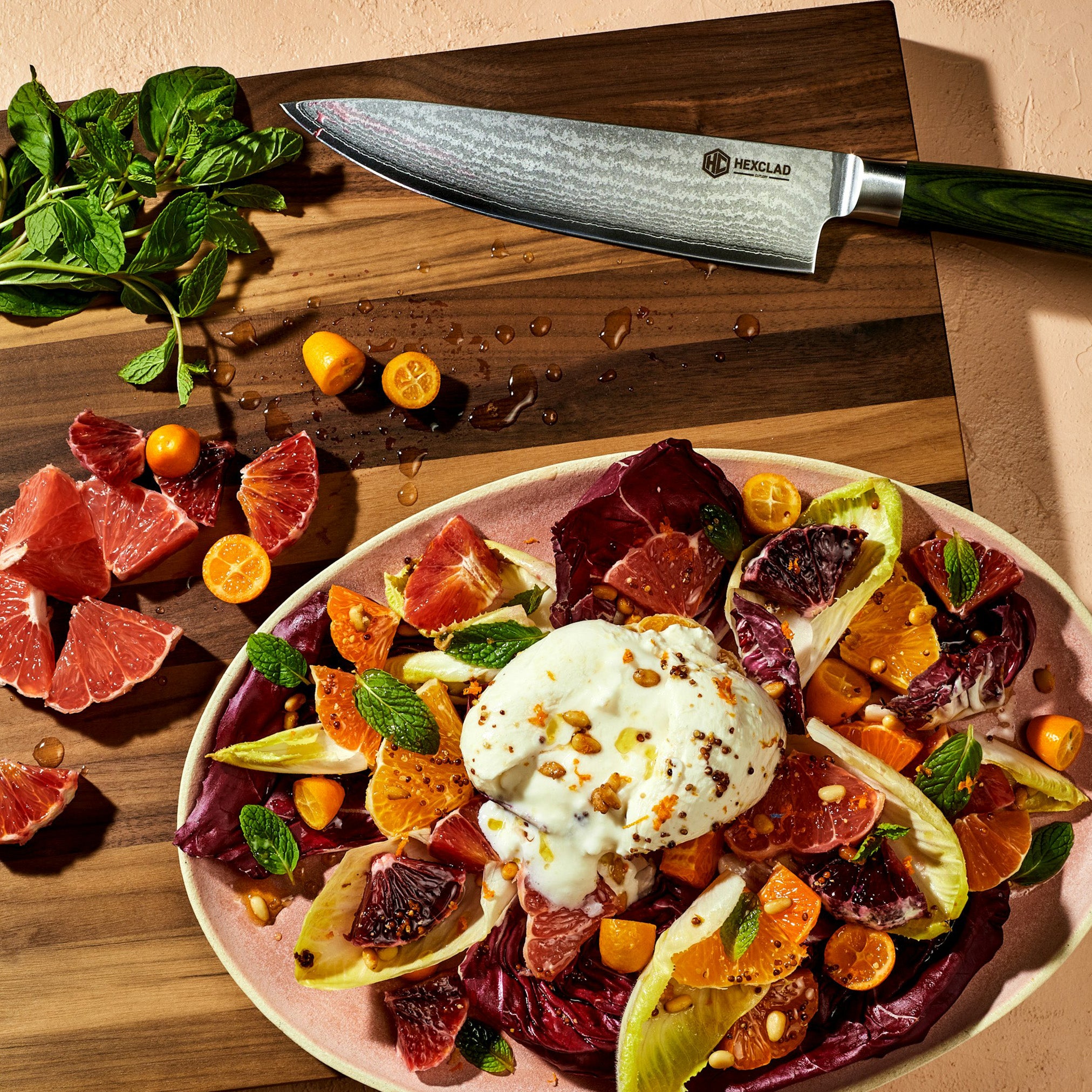 HexClad_ChefsKnife_CTCK08_WinterCitrusAndBurrataSaladWithCandiedPeanuts_012624_KF_01