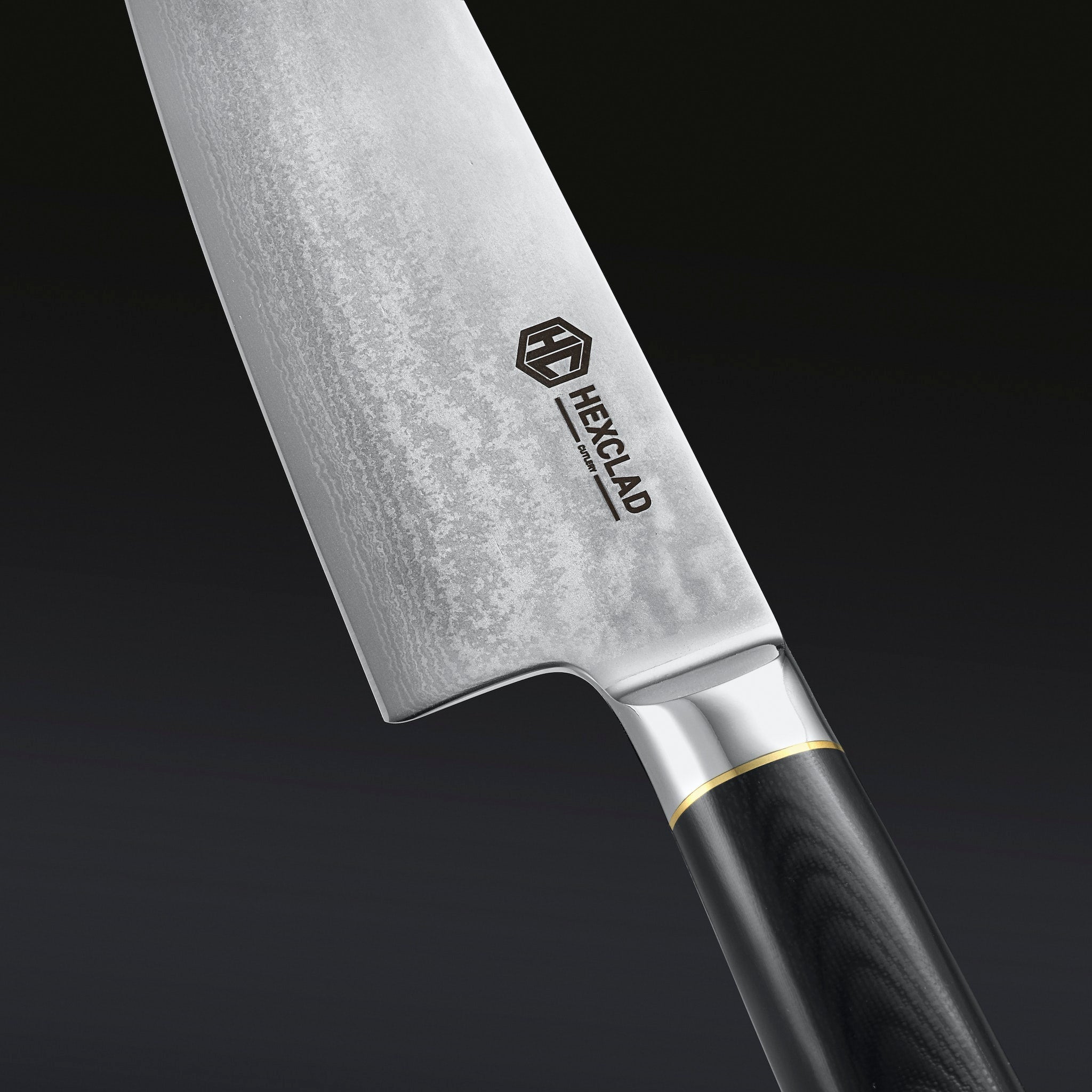HexClad_ChefsKnife_Detail-Blade