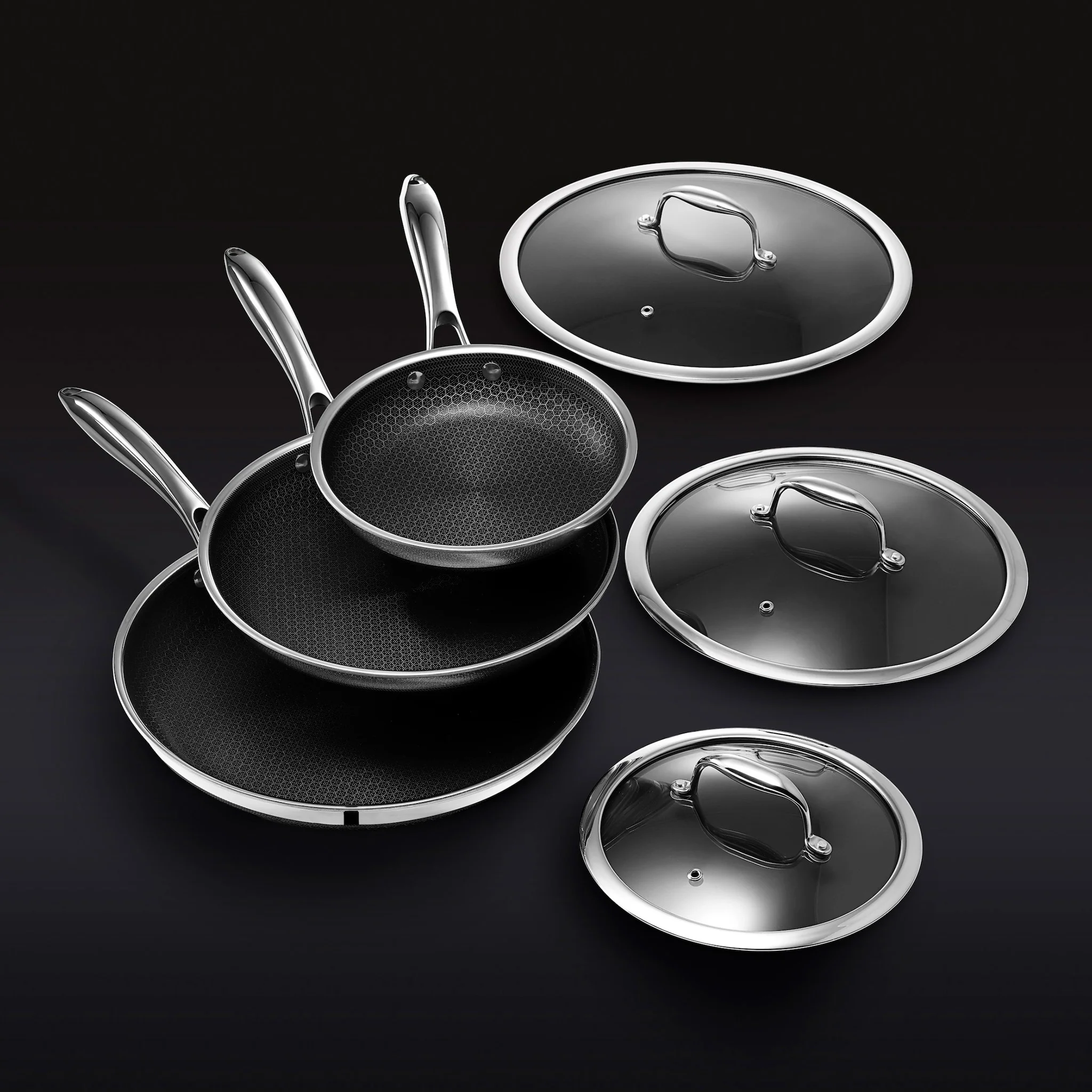 Hexclad_6Pc_Pans_Lids-and-Pan-Insides_BLACK_2048x_1